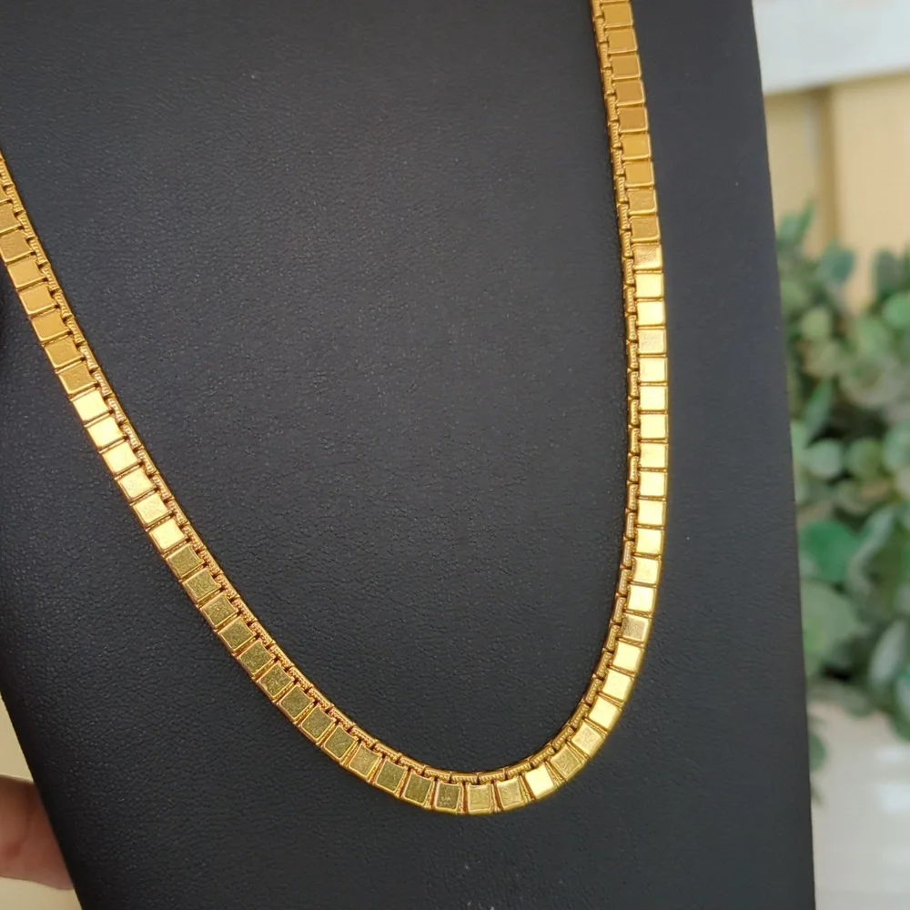 Vintage Monet Chain necklace,‎ Gold Plated. 23" - Picture 3 of 6